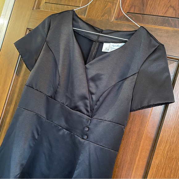 Southeastern Apparel Performance Leggiero  dress Sizes  8 & 12 long black choral - Picture 3 of 16